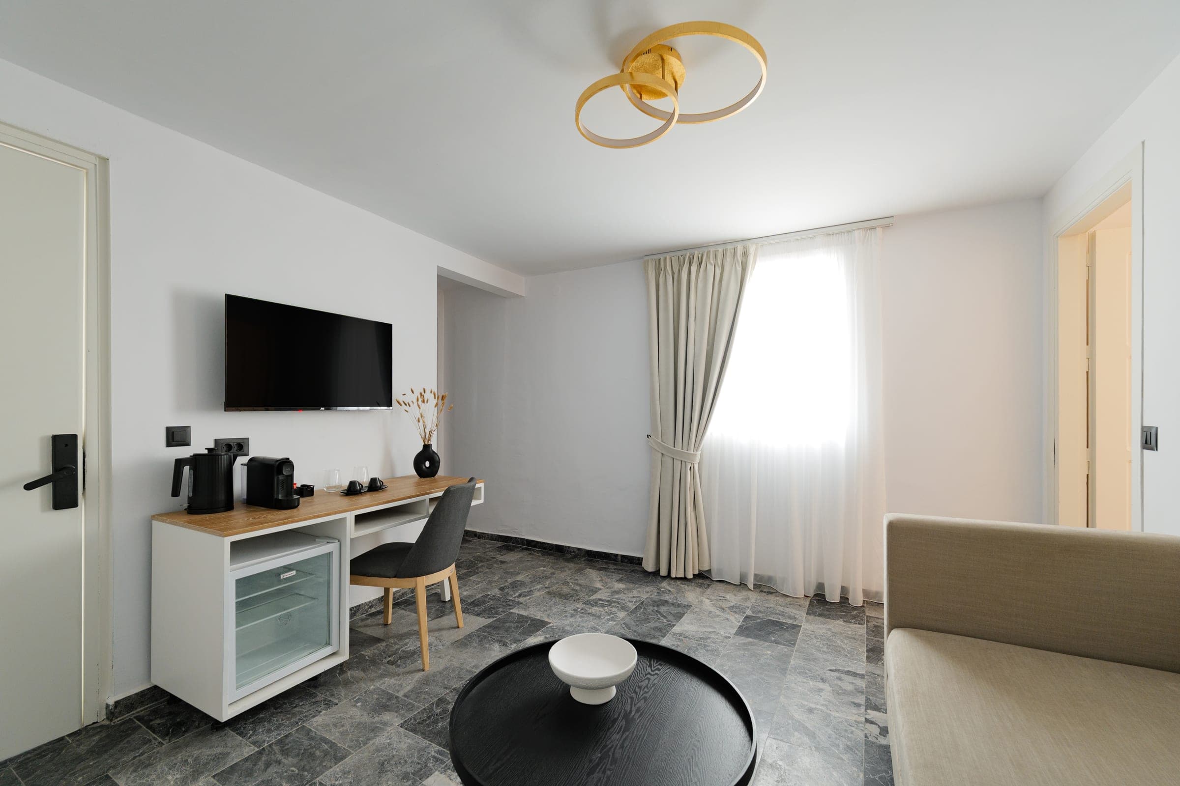 Suite 301 — image 1